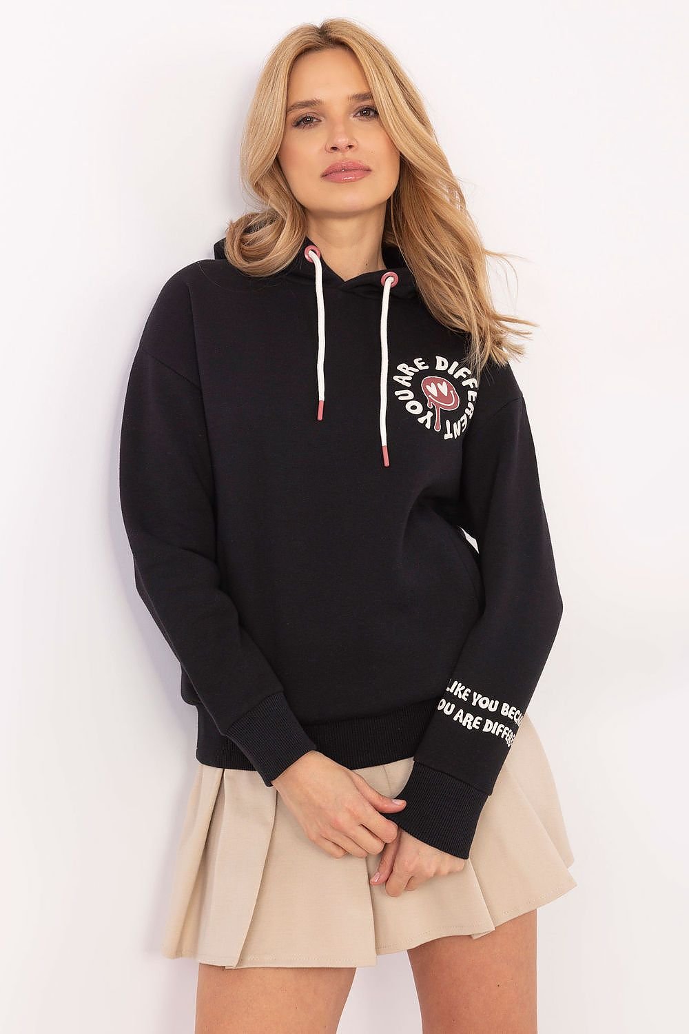 Sweatshirt model 205932